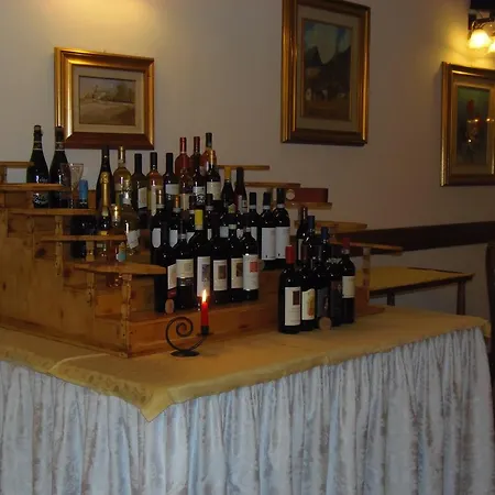 Hotel Magenta 3*