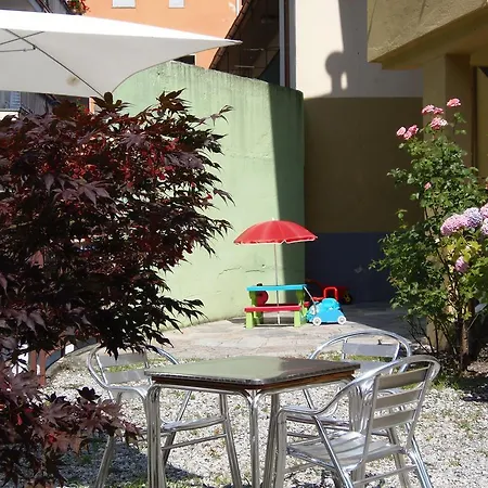 Magenta Hotel